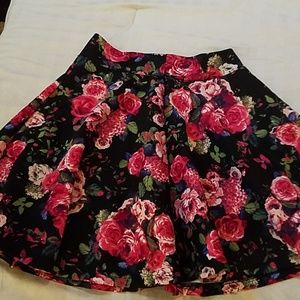 Super cute skirt